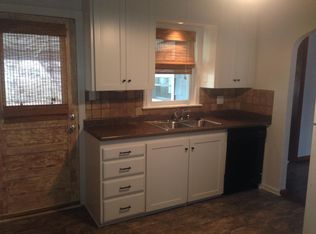 3038 S 9th St, Kansas City, KS 66103