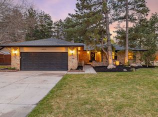 9820 S Cameron Pl, Sandy, UT 84092