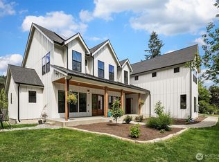 24926 SE 162nd St, Issaquah, WA 98027