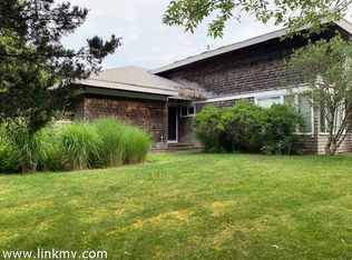 101 Capawock Rd, West Tisbury, MA 02575