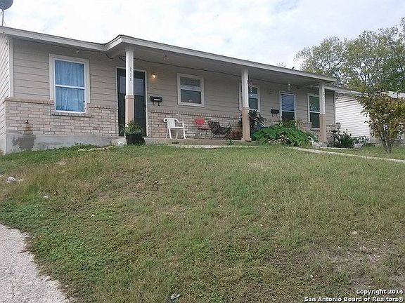 4th image of 2719 Wilson Blvd