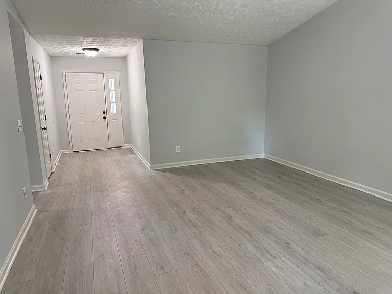 2352 Cedar Valley Ct — Photo 16