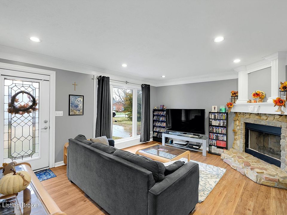 105 Sunset Dr, La Grange, KY 40031 | Zillow