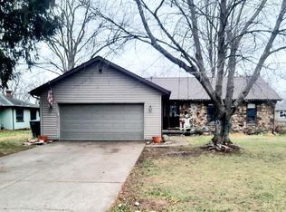 501 S Harvey Rd, Muncie, IN 47304