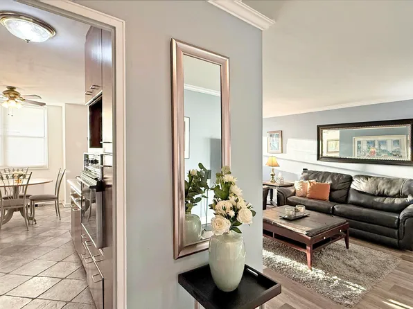 380 Mountain Road image 1 of 31