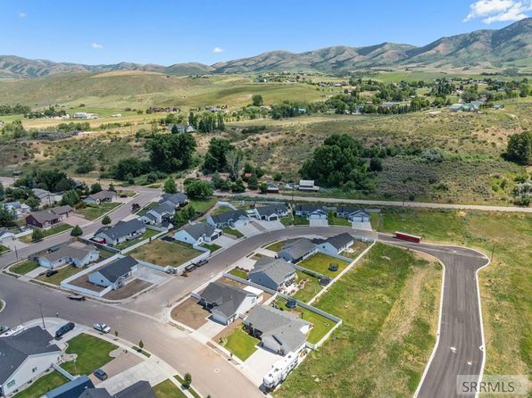 250 Snow Peak Blvd, Inkom, ID 83245