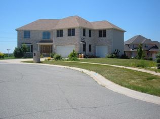 2503 Barnard Dr, Valparaiso, IN 46385