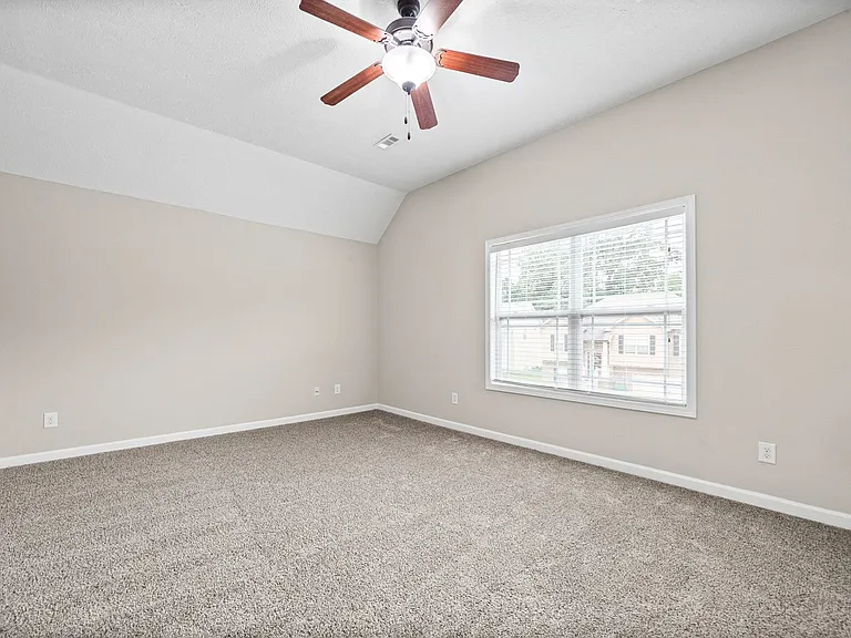 880 Cherry Blossom Ln — Photo 36
