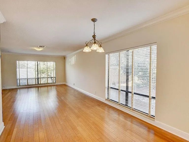 17768 Maplewood Dr #0 — Photo 41