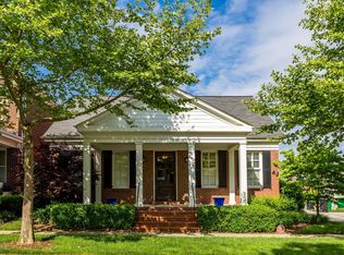 9102 Featherbell Blvd, Prospect, KY 40059