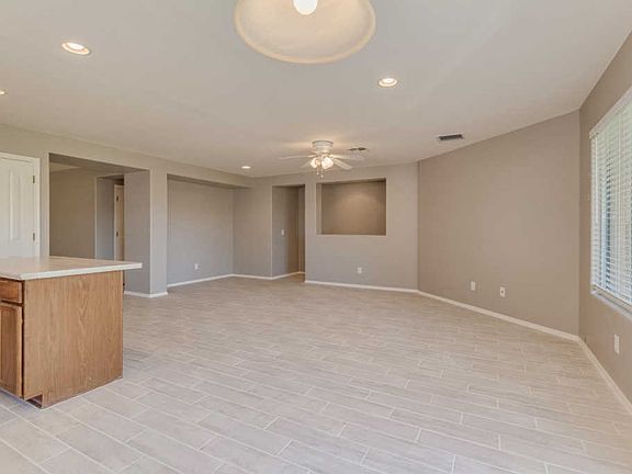 3rd image of 3435 W Sagebrush Hills Ct