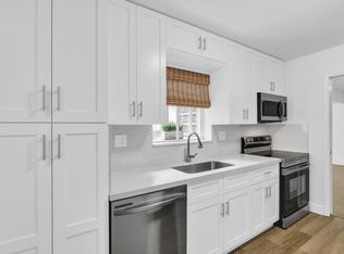 702 Sunset Dr, Lake Worth, FL 33461