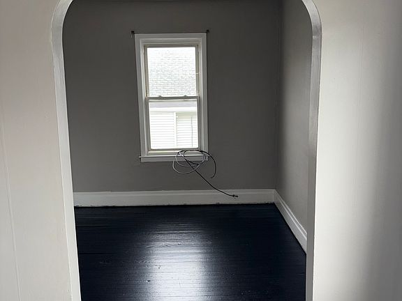 4th image of 48 Payne Ave Unit 2