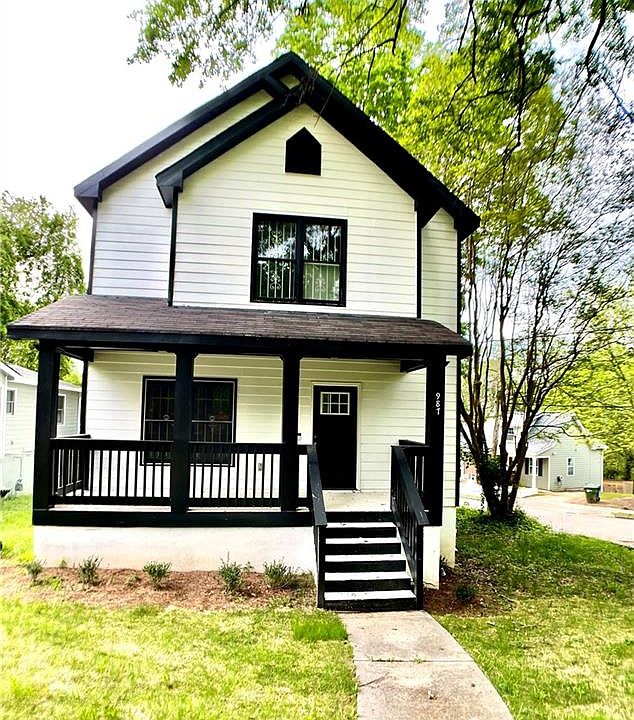 1st image of 987 Ashby Cir NW