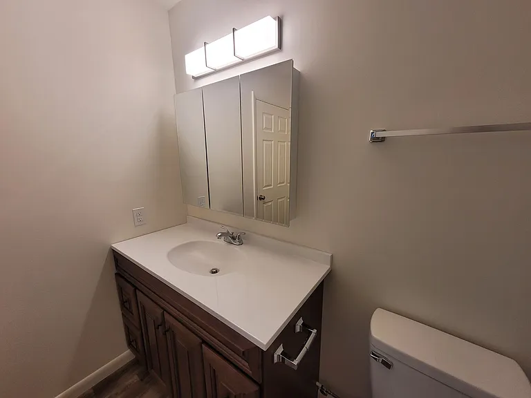 100 Sterling Hills Dr — Photo 27