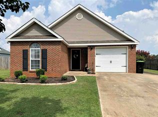127 Millbrook Dr, Warner Robins, GA 31088