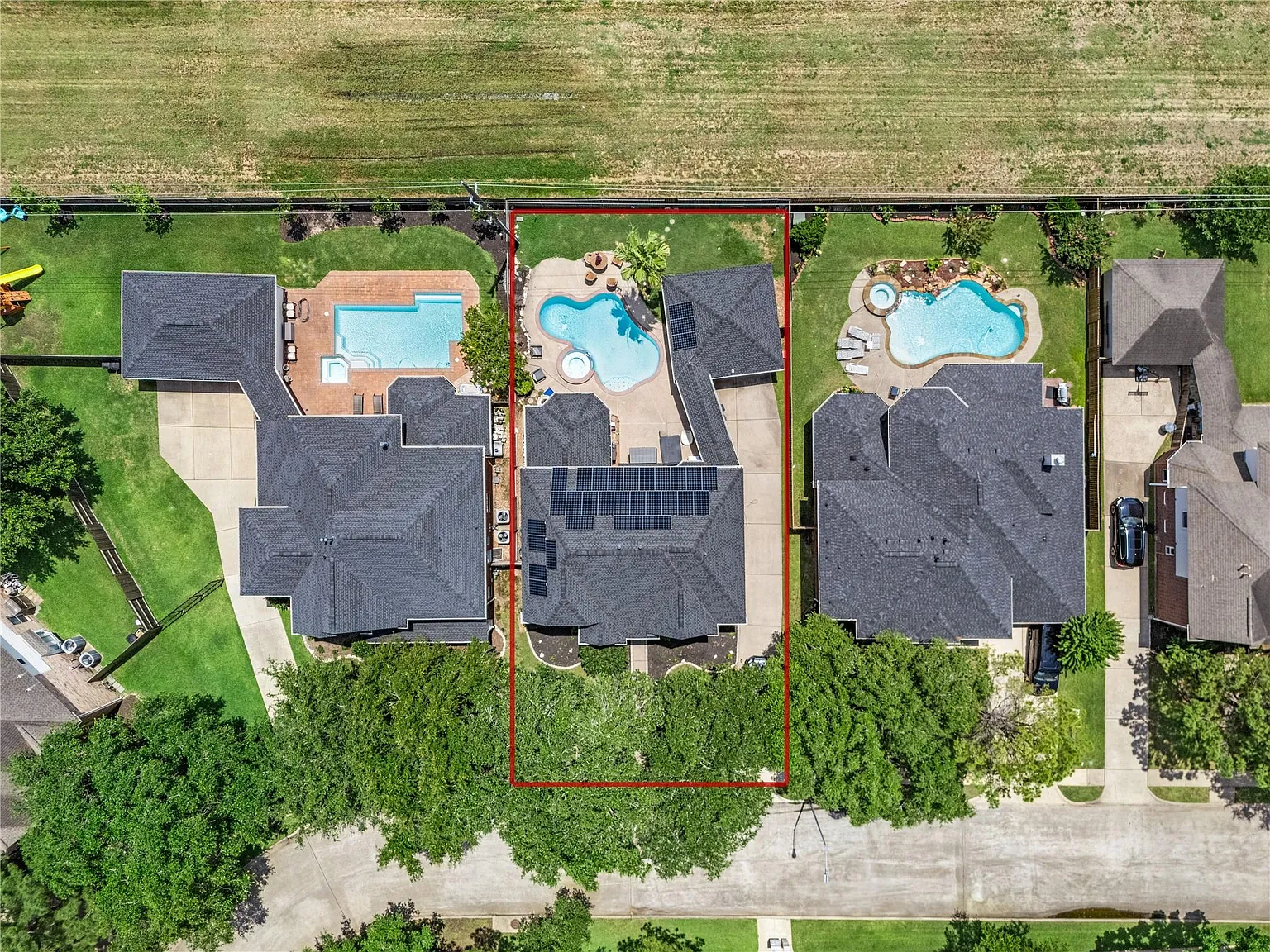 5 bed, 3.5 bath, 2913 sqft, $3,750 — Photo 3