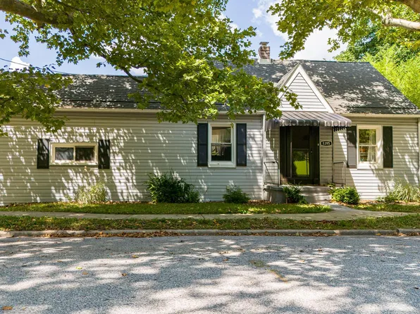 1395 Springdale Rd, York, PA 17403