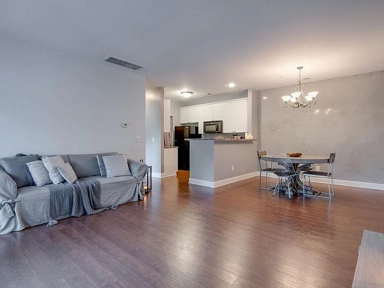 8231 Lenox Creekside Dr #C-10 — Photo 5