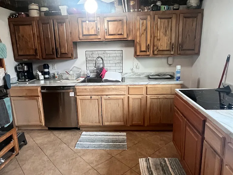 201 Cindy Ln — Photo 9