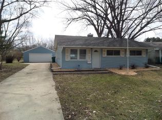 133 Joanne Ln, Dekalb, IL 60115