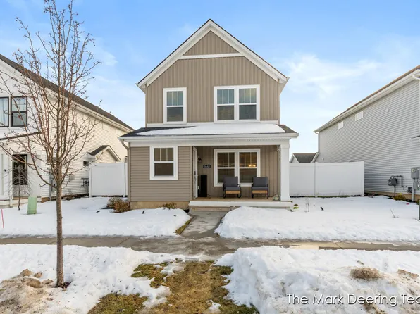 6648 Promenade St, Rockford, MI 49341