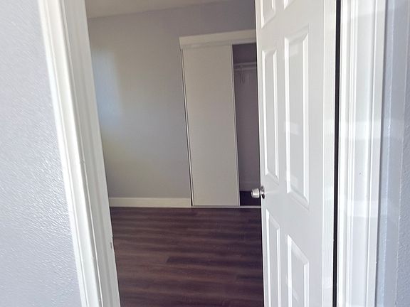 4th image of 388 N 14th St APT 2