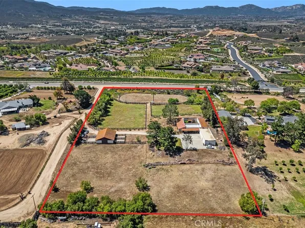 35820 Pauba Rd, Temecula, CA 92592