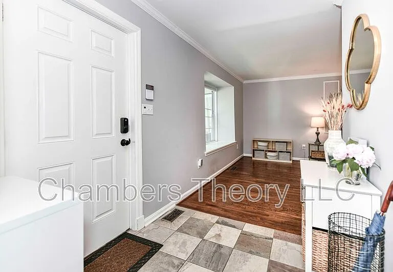2107 Golf Course Dr — Photo 8
