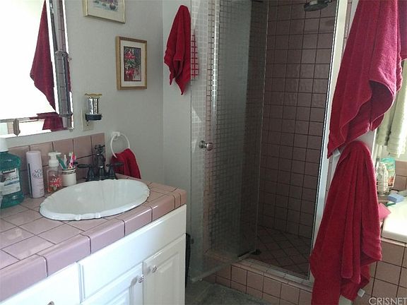 5th image of 2941 Piedmont Ave
