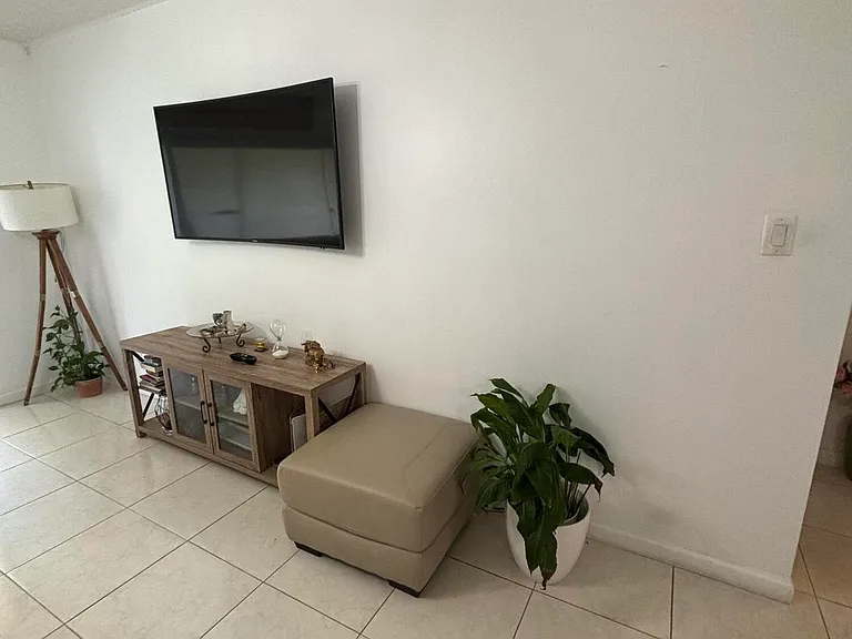 8833 Bella Vista Dr #8833 — Photo 15