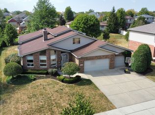 2838 Northwind Dr, New Lenox, IL 60451