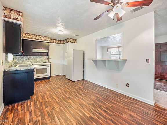 5th image of 6160 Deepwood Dr E