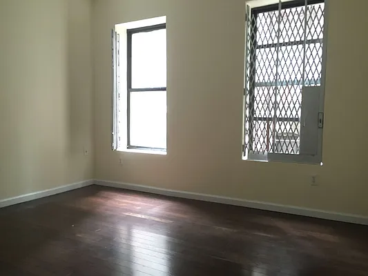 Rented by Crosstown Apartments NYC | media 8