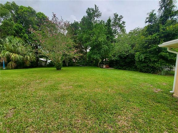2nd image of 2270 W Gardenia Dr