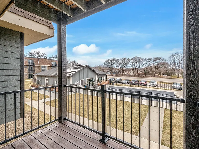 River Ridge Apartments — Photo 58
