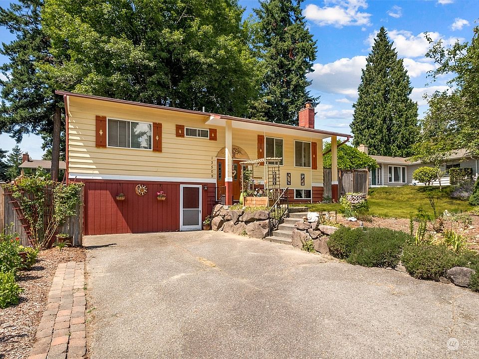 1st image of 13509 120th Avenue NE