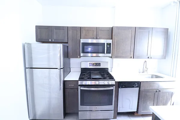 Rented by A&E Real Estate Management | media 1