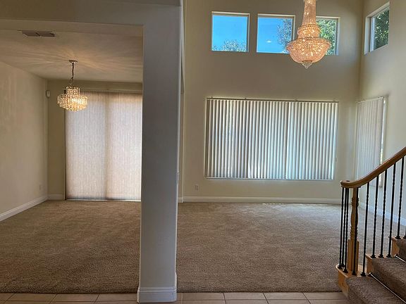 4th image of 201 Orrington Cir