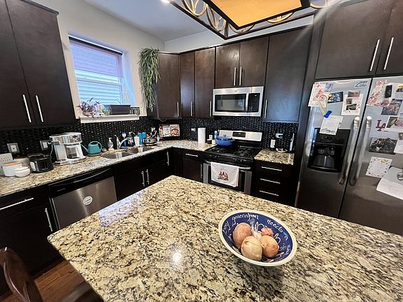 4th image of 1844 N California Ave #3N