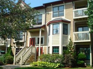 158 Front St, New Haven, CT 06513