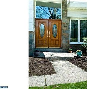 2nd image of 1123 Gainsboro Rd