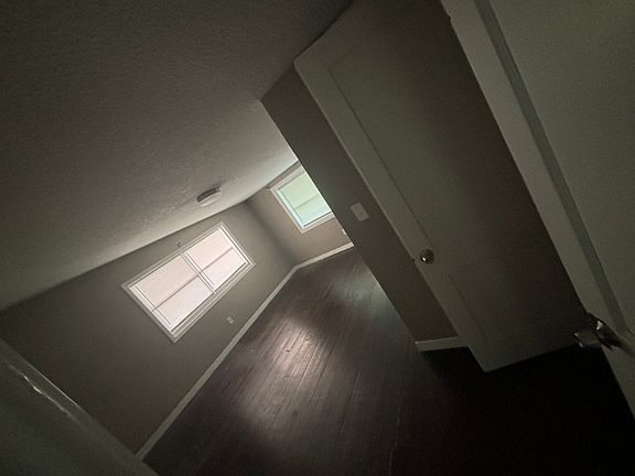 4th image of 419 Concord Dr
