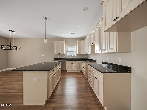 2nd image of 349 Cypress Dr
