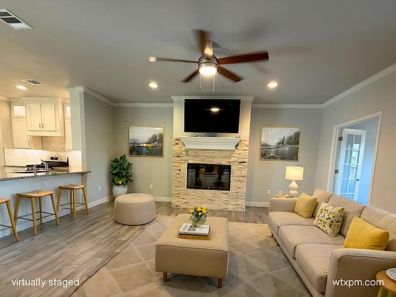 2nd image of 6811 Tatum Cir