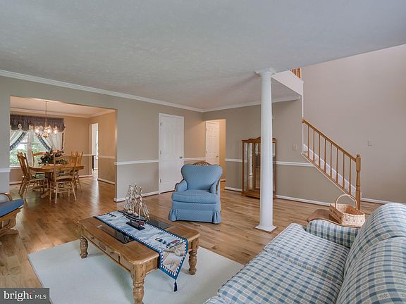 5th image of 50 Saint Roberts Dr