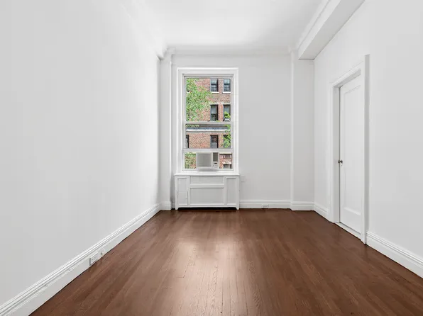 1155 Park Avenue image 18 of 22