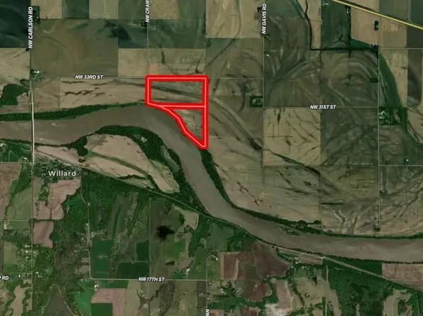 33rd St, Silver Lake, KS 66539