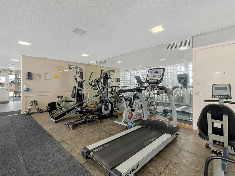 3040 NE 16th Ave #A101 — Photo 23