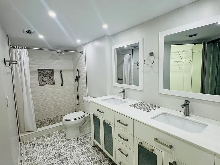 1300 SW 125th Ave #311K — Photo 4